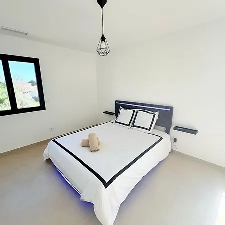 Somptueuse Luxueuse Piscine Jacuzzi Villa