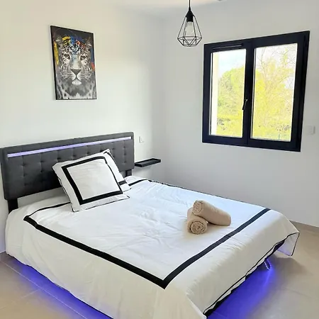 Somptueuse Luxueuse Piscine Jacuzzi Villa Teyran
